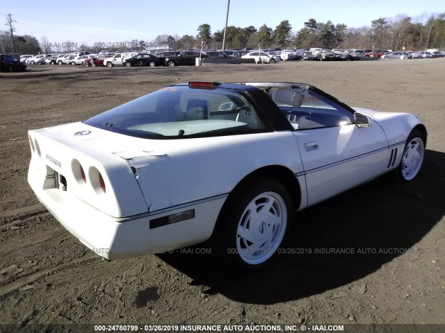 1G1YY2182J5111982 - 1988 CHEVROLET CORVETTE WHITE photo 4