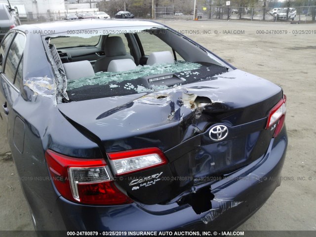 4T4BF1FK6ER409692 - 2014 TOYOTA CAMRY L/SE/LE/XLE 蓝色 照片 6
