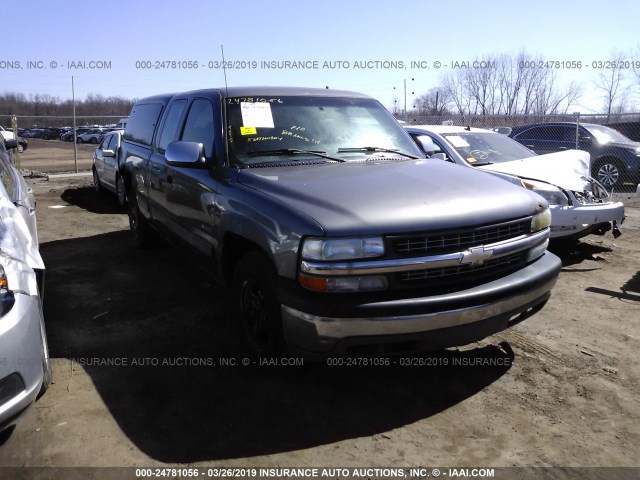 2GCEC19V321254164 - 2002 CHEVROLET SILVERADO C1500 GRAY photo 1