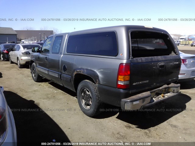 2GCEC19V321254164 - 2002 CHEVROLET SILVERADO C1500 GRAY photo 3