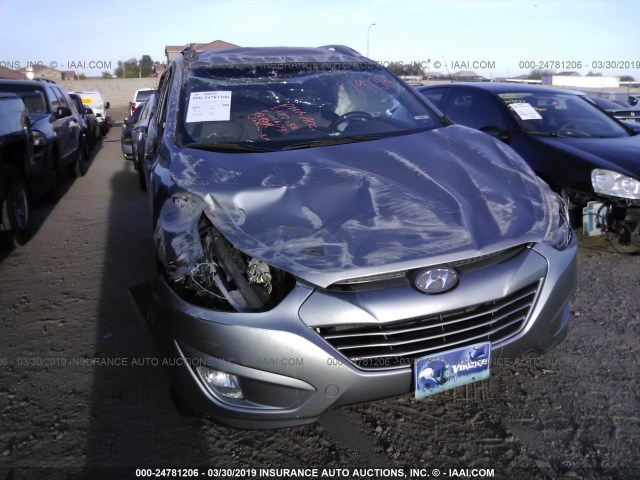 KM8JU3AG8FU056173 - 2015 HYUNDAI TUCSON LIMITED/SE SILVER photo 6