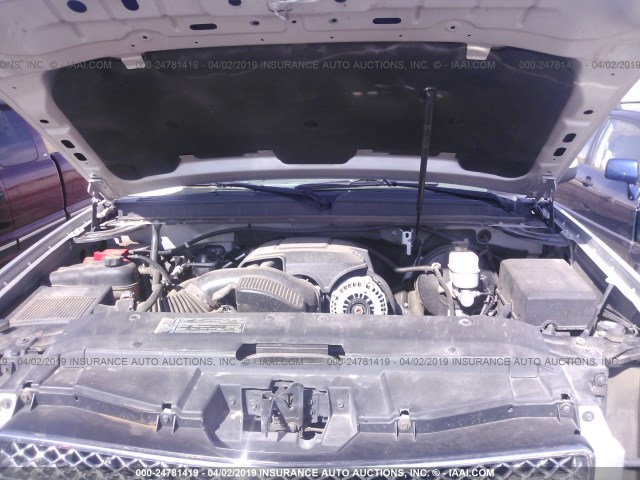 1GNSCCE0XBR241046 - 2011 CHEVROLET TAHOE C1500 LTZ Gümüş foto 10