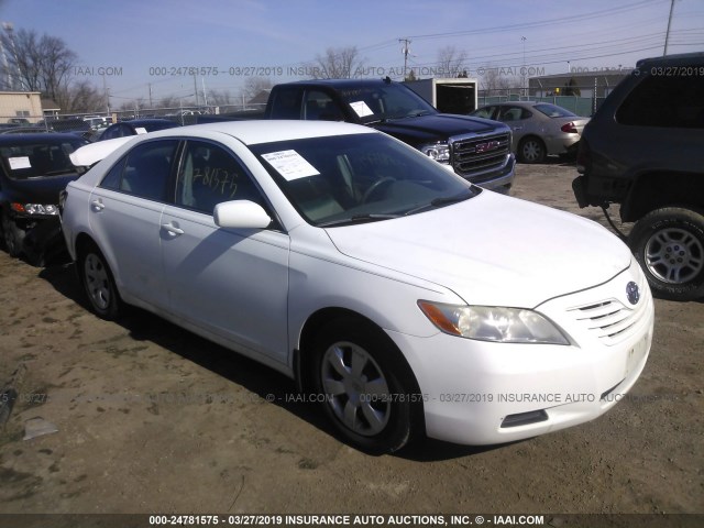 4T4BE46K59R114125 - 2009 TOYOTA CAMRY SE/LE/XLE WHITE photo 1