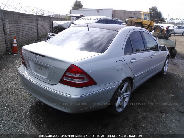 WDBRF61J21F133582 - 2001 MERCEDES-BENZ C 240 SILVER photo 4