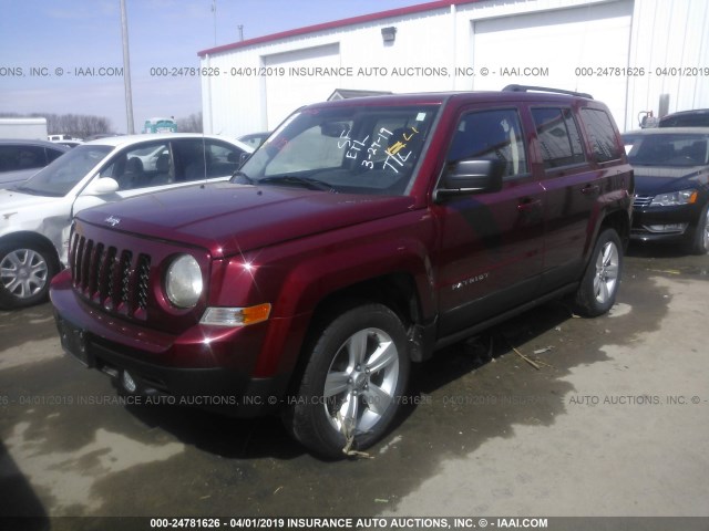 1C4NJRFB6ED615989 - 2014 JEEP PATRIOT LATITUDE RED photo 2