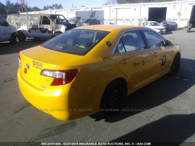 4T1BD1FK9EU110181 - 2014 TOYOTA CAMRY HYBRID/LE/XLE ყვითელი ფოტო 4