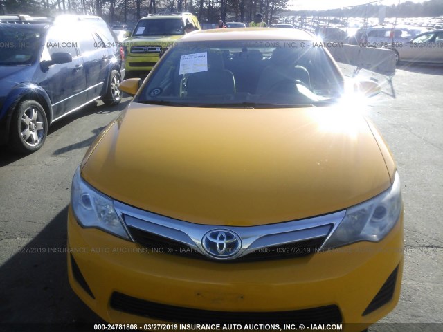 4T1BD1FK9EU110181 - 2014 TOYOTA CAMRY HYBRID/LE/XLE ყვითელი ფოტო 6