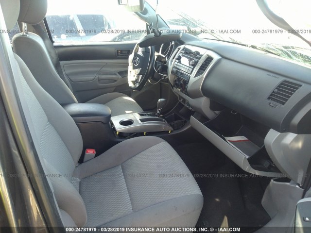 5TFJX4GN0CX013626 - 2012 TOYOTA TACOMA DOUBLE CAB 灰色 照片 5