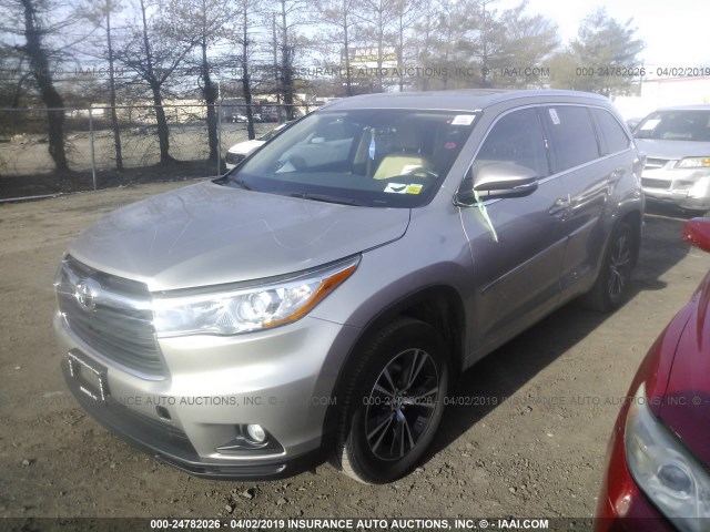 5TDJKRFH0GS346833 - 2016 TOYOTA HIGHLANDER XLE GRAY photo 2