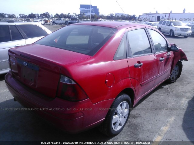 1FAFP34N07W106524 - 2007 FORD FOCUS ZX4/S/SE/SES წითელი ფოტო 4