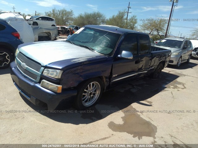 2GCEC19T421100514 - 2002 CHEVROLET SILVERADO C1500 BLUE photo 2