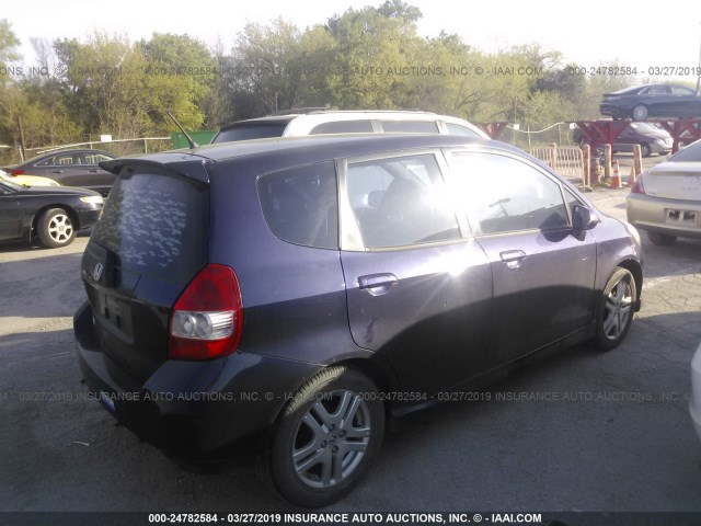 JHMGD37638S009496 - 2008 HONDA FIT SPORT BLUE photo 4