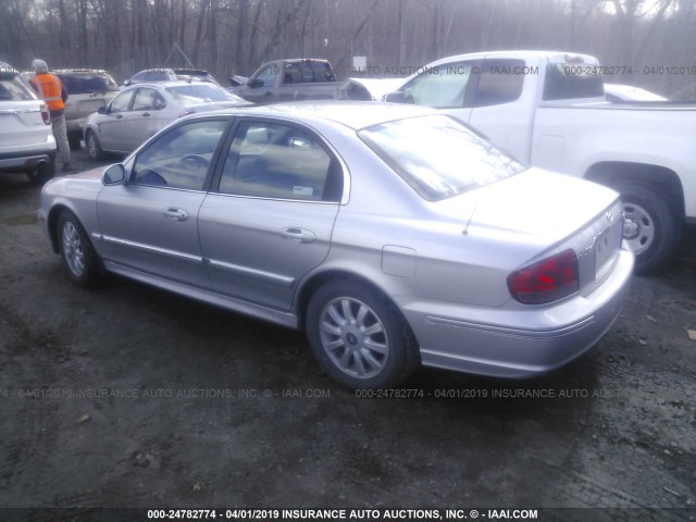 KMHWF35H23A891749 - 2003 HYUNDAI SONATA GLS/LX SILVER photo 3