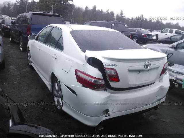 4T1BK46K47U522177 - 2007 TOYOTA CAMRY NEW GENERAT LE/XLE/SE WHITE photo 3