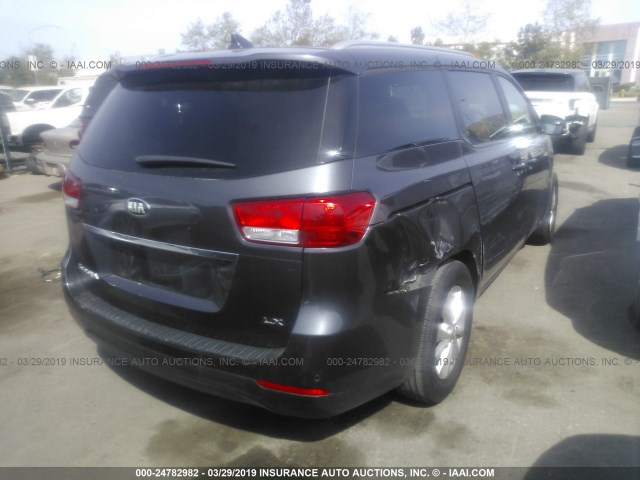 KNDMB5C15H6338306 - 2017 KIA SEDONA LX GRAY photo 4