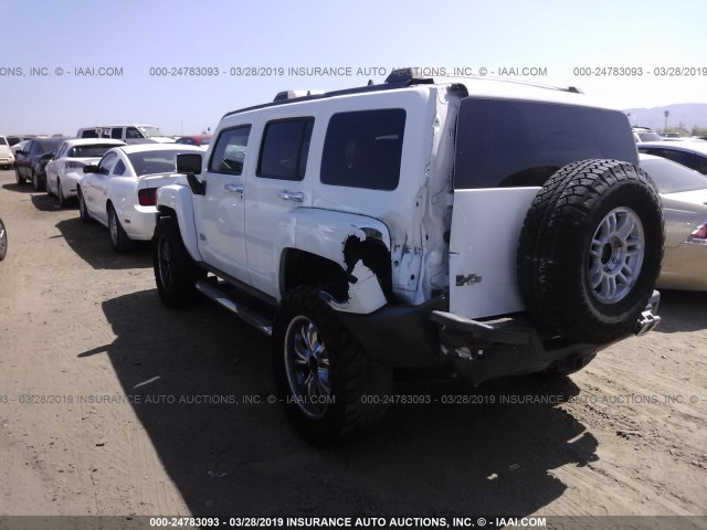 5GTDN136368225301 - 2006 HUMMER H3 WHITE photo 3