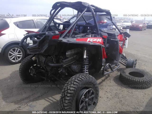 3NSVEL920JF412661 - 2018 POLARIS RZR XP TURBO S RED photo 4