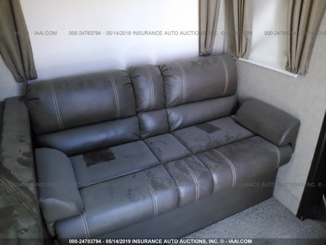 4X4TCKF29JX129835 - 2018 FOREST RIVER OTHER  Unknown photo 5