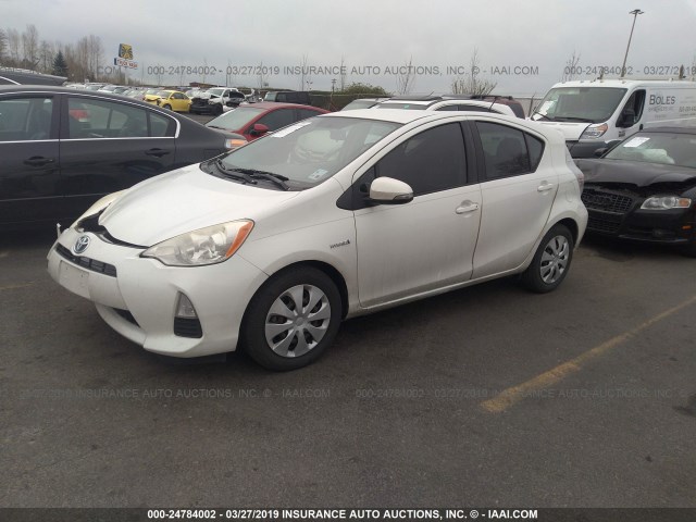 JTDKDTB33C1003818 - 2012 TOYOTA PRIUS C WHITE photo 2