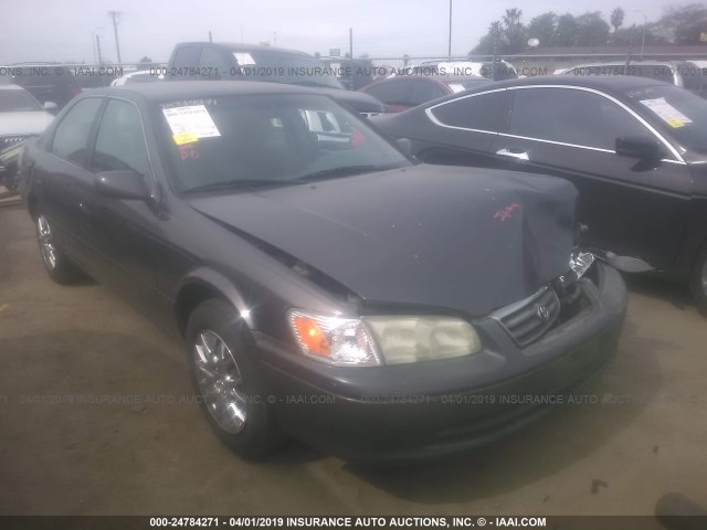 4T1BG22K11U847114 - 2001 TOYOTA CAMRY CE/LE/XLE 灰色 照片 1