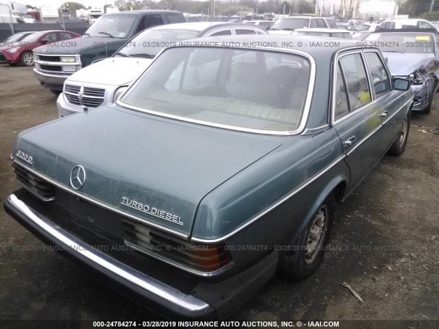 WDBAB33A2DB016276 - 1983 MERCEDES-BENZ 300 DT GRAY photo 4