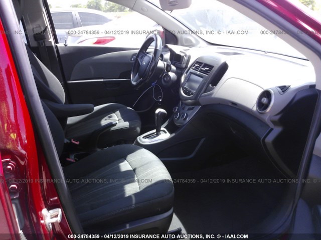 1G1JC6SH9E4233742 - 2014 CHEVROLET SONIC LT RED photo 5