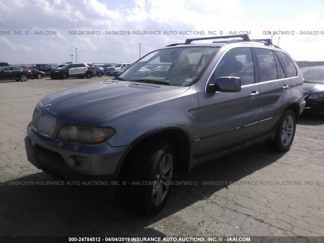 5UXFB535X5LV19490 - 2005 BMW X5 4.4I GRAY photo 2