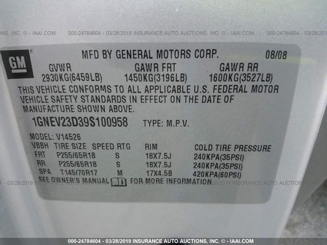 1GNEV23D39S100958 - 2009 CHEVROLET TRAVERSE LT SILVER photo 9