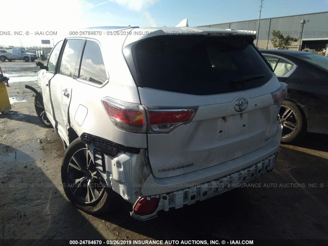 5TDJKRFH5GS244315 - 2016 TOYOTA HIGHLANDER XLE WHITE photo 3