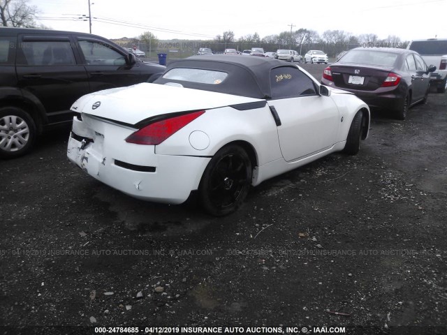 JN1BZ36A37M650852 - 2007 NISSAN 350Z ROADSTER WHITE photo 4