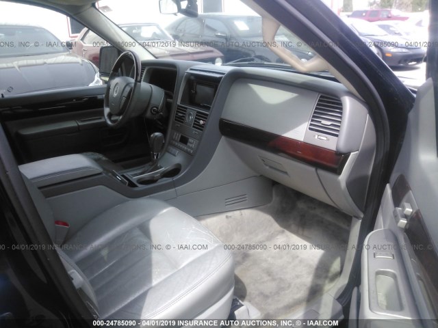 5LMEU68H03ZJ01572 - 2003 LINCOLN AVIATOR 黑色 照片 5