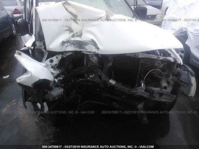 JA4LS31H4YP807485 - 2000 MITSUBISHI MONTERO SPORT LS/SPORT XLS WHITE photo 6