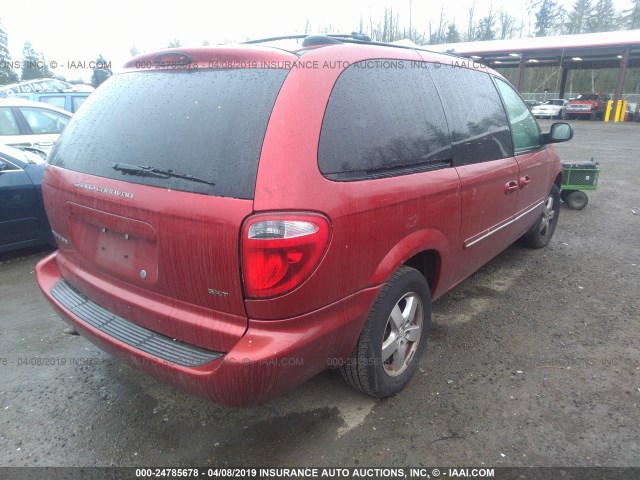 2D8GP44L35R477252 - 2005 DODGE GRAND CARAVAN SXT RED photo 4