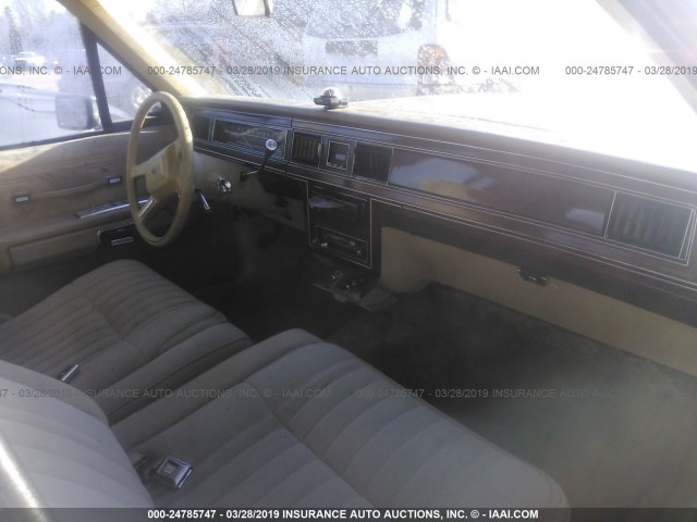 2FABP74FXHX160692 - 1987 FORD CROWN VICTORIA LX CREAM photo 5