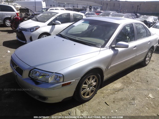 YV1TS592X51405741 - 2005 VOLVO S80 2.5T SILVER photo 2