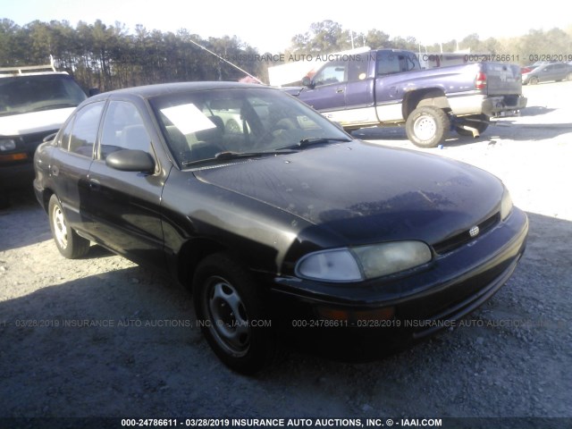 1Y1SK5268SZ100505 - 1995 GEO PRIZM LSI BLACK photo 1