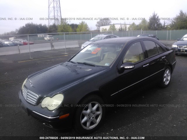 WDBRF61J84F525325 - 2004 MERCEDES-BENZ C 240 BLACK photo 2