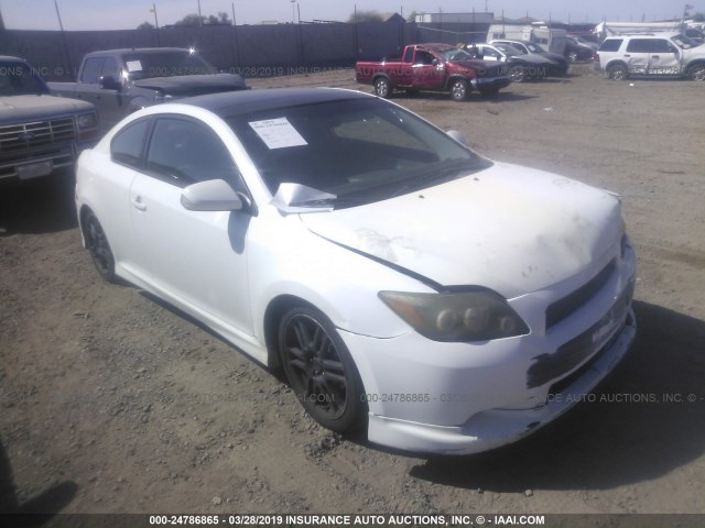 JTKDE167080249092 - 2008 TOYOTA SCION TC WHITE photo 1