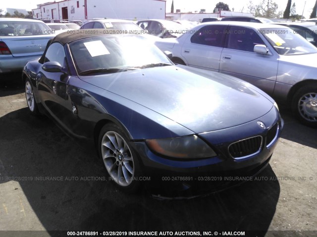 4USBT33504LS49440 - 2004 BMW Z4 2.5 BLUE photo 1