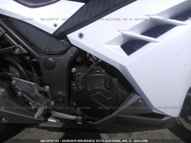 JKAEX8A1XEA007007 - 2014 KAWASAKI EX300 A WHITE photo 8