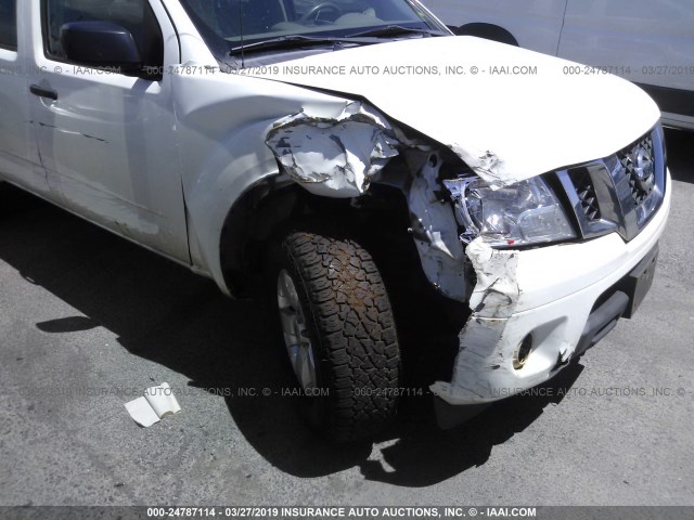 1N6AD0ER0DN736846 - 2013 NISSAN FRONTIER S/SV/SL/PRO-4X WHITE photo 6