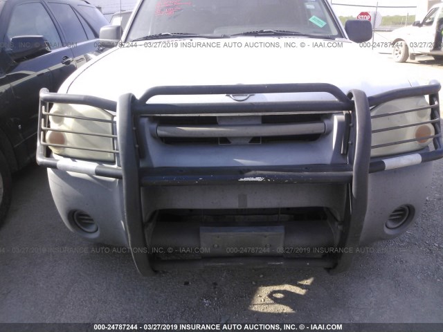 1N6ED27Y11C353930 - 2001 NISSAN FRONTIER CREW CAB XE/CREW CAB SE WHITE photo 6