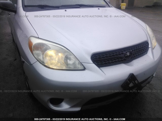2T1LR32E45C500818 - 2005 TOYOTA COROLLA MATRIX XR SILVER photo 6