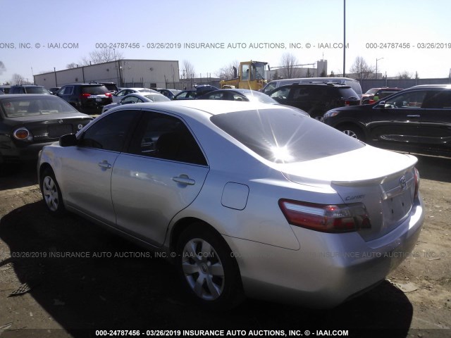 JTNBE46K673071847 - 2007 TOYOTA CAMRY NEW GENERAT CE/LE/XLE/SE SILVER photo 3