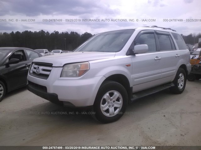 5FNYF18218B008988 - 2008 HONDA PILOT VP SILVER photo 2