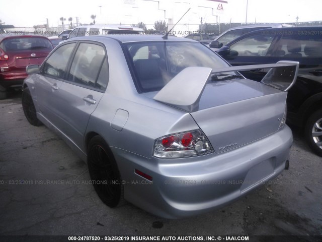 JA3AH86DX5U051607 - 2005 MITSUBISHI LANCER EVOLUTION SILVER photo 3