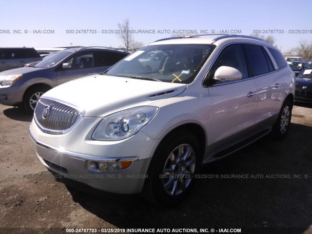 5GAKRDED1CJ399888 - 2012 BUICK ENCLAVE WHITE photo 2