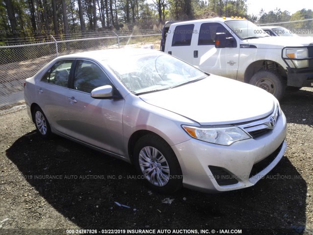 4T4BF1FK5CR158547 - 2012 TOYOTA CAMRY SE/LE/XLE 银色 照片 1