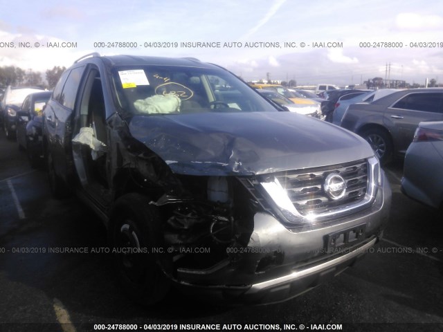5N1DR2MM3JC631465 - 2018 NISSAN PATHFINDER S/SV/SL/PLATINUM GRAY photo 1
