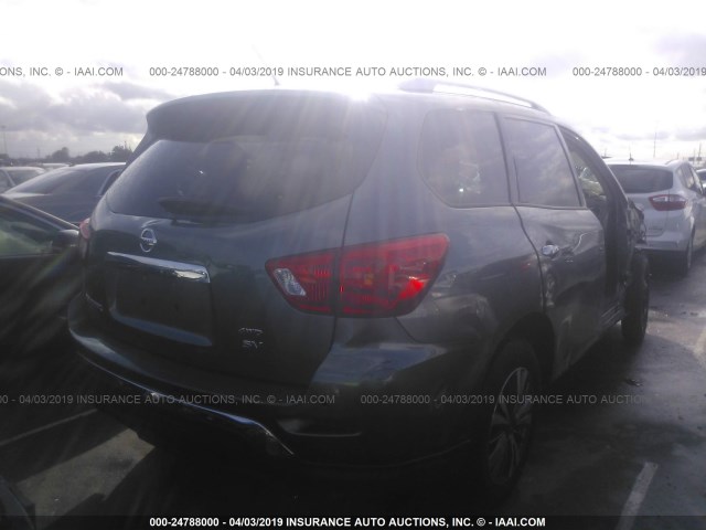 5N1DR2MM3JC631465 - 2018 NISSAN PATHFINDER S/SV/SL/PLATINUM GRAY photo 4